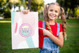 Free Smiley Girl With Message On Paper Pointing At It Psd