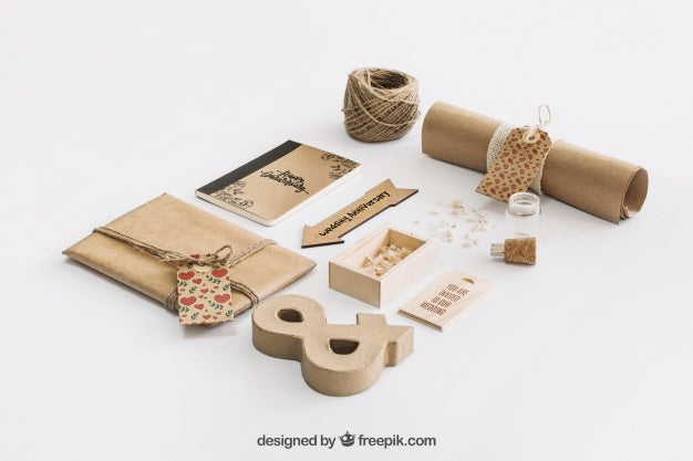 Free Stationery Cardboard Concept Psd