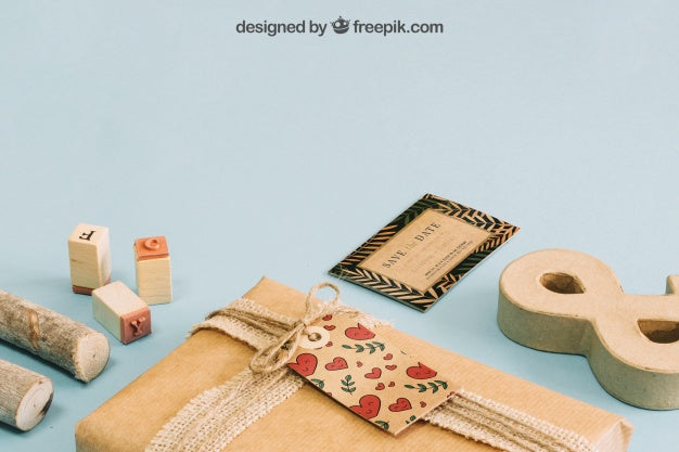Free Stationery Cardboard Concept Psd