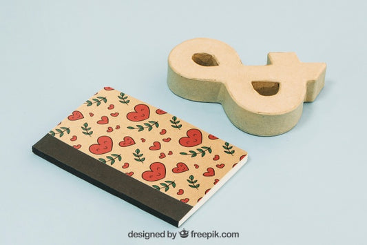 Free Stationery Cardboard Concept Psd
