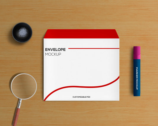 Free Stationery Concept With Envelope Mockup Psd