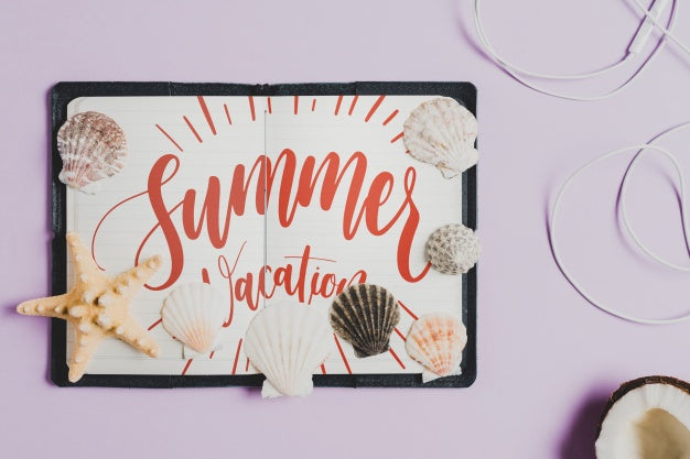 Free Summer Composition With Open Leather Book Psd