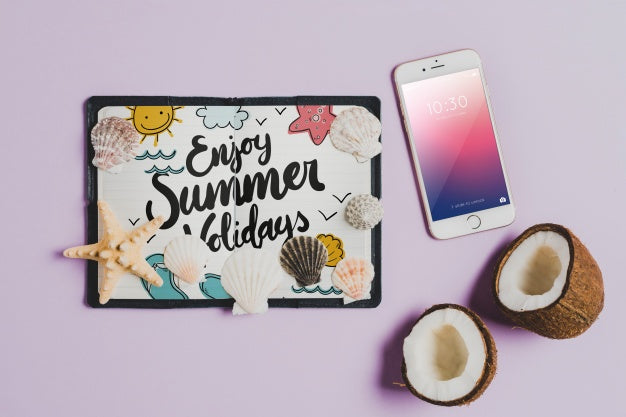 Free Summer Composition With Open Leather Book Psd