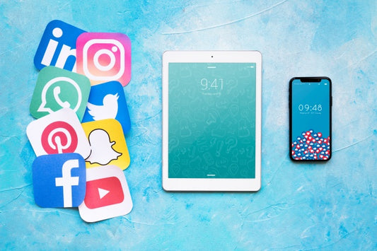 Free Tablet Mockup With Social Media Concept Psd