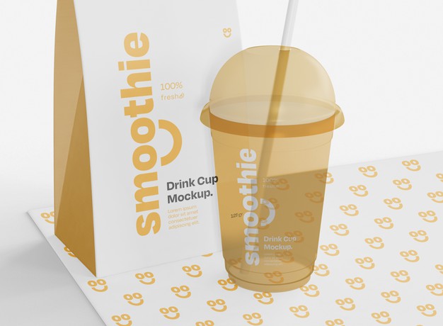 Free Takeaway Drink Mockup Psd