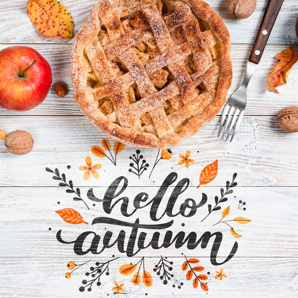 Free Top View Autumn Breakfast With Pie Psd