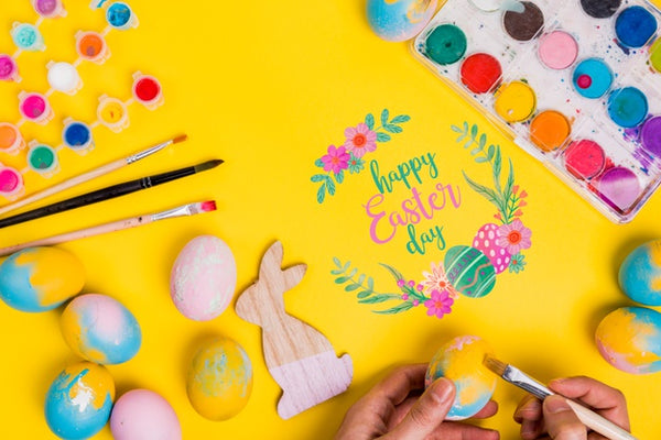 Free Top View Easter Composition With Copyspace Psd