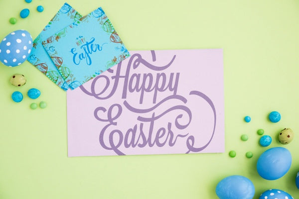 Free Top View Easter Mockup With Card Psd