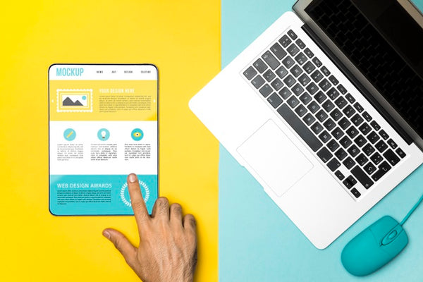 Free Top View Laptop, Mouse And Tablet Psd