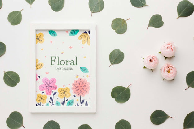 Free Top View Of Frame With Roses And Leaves Psd