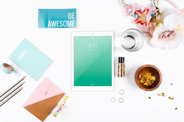 Free Top View Tablet Mockup On Workspace Psd