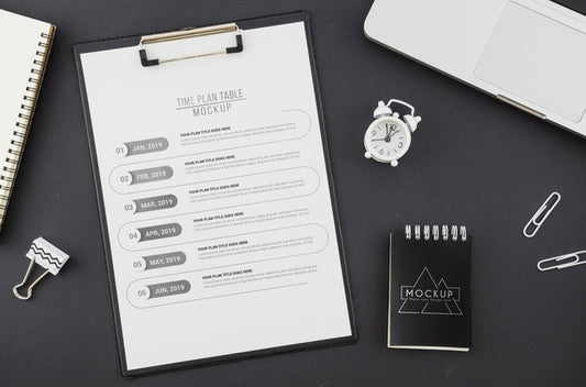 Free Top View Timetable With Mock-Up And Paper Clips Psd
