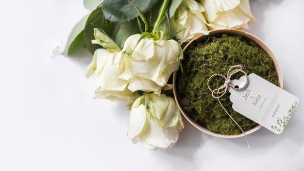Free Top View Wedding Rings With Save The Date Tag Psd