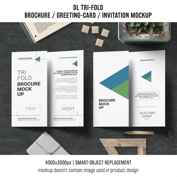 Free Trifold Brochure Or Invitation Mockup With Still Life Concept Psd