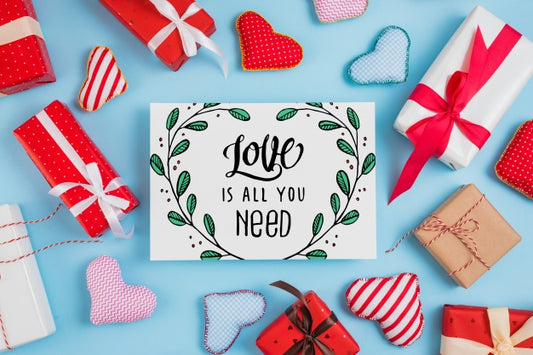 Free Valentines Card Mockup With Presents Psd