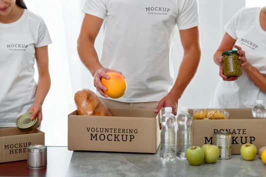 Free Volunteers Preparing Food For Donation Psd