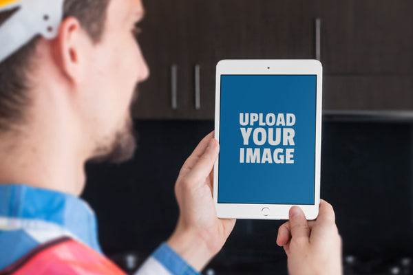 Free White Portrait Ipad Mockup