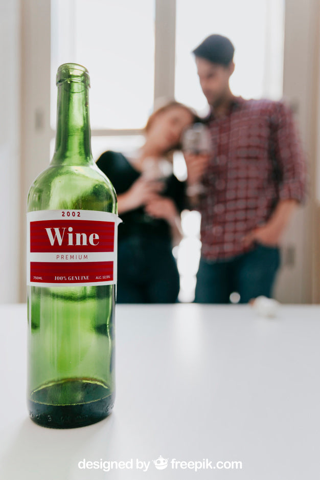 Free Wine Mockup Psd