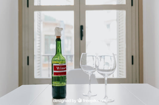 Free Wine Mockup Psd