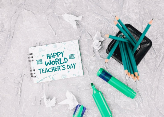Free World Teacher Day Mockup With Booklet Psd