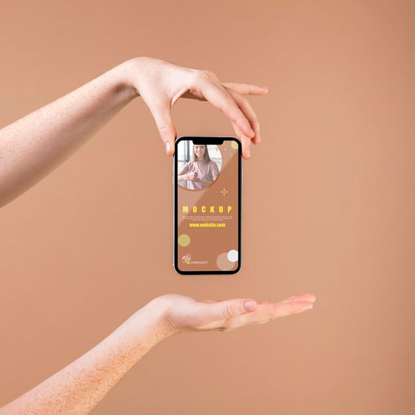 Free Young Woman Holding A Smartphone Mock-Up Psd